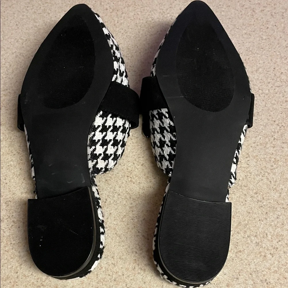 New York & Company Black and White Houndstooth Mules Size 10W - Picture 3 of 6
